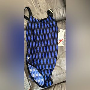 Woman size 40 (size 16) Speedo bathing suit - new with tags
